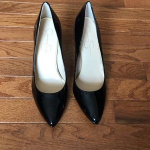 Must Sell Jessica Simpson Black Shiny Pumps Sz 8